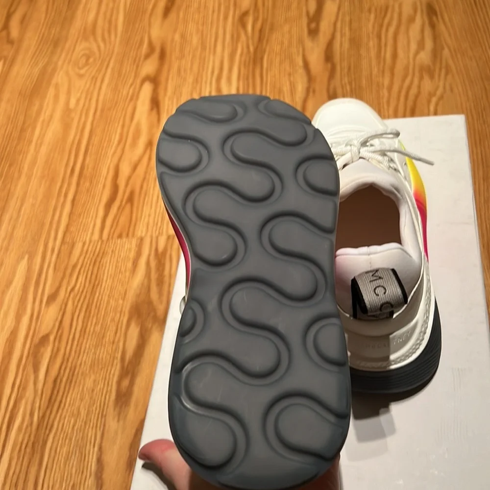 Stella McCartney's low-top 'Eclypse' sneakers